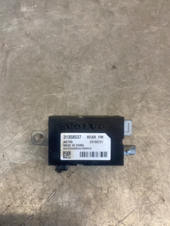 Amplificator semnal antena Volvo s60 2017-2024 31358537