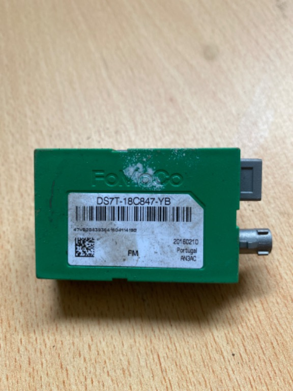 Amplificator semnal radio GPS DS7T-18C847-YB Ford Mondeo 5 2016 2.0tdci