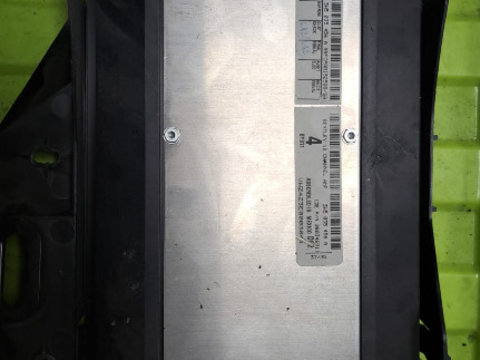 Amplificator sistem de sunet radio Bentley cod 3W5035456A