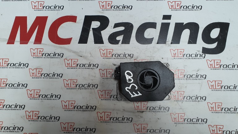 Amplificator statie audio Harman\Becker Mercedes Benz E300 W212 2009 2010 2011 2012 2013 2014 2015 2016
