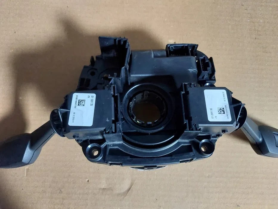 Ansamblu manete cu spira volan BMW E81 -