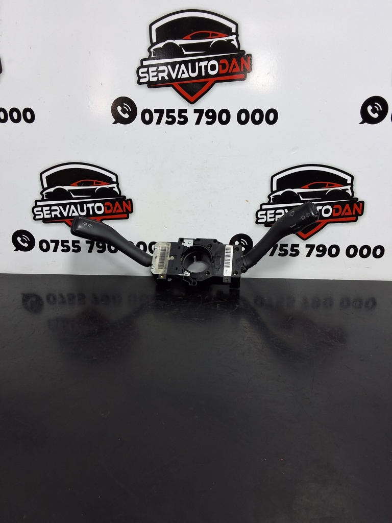 Ansamblu manete Volkswagen Golf 4 (1997-2005) 1.9 Motorina 2003, 8L0953513G