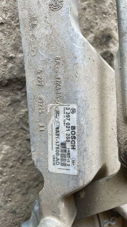 Ansamblu motoras stergator ford fiesta 6 dupa 2009
