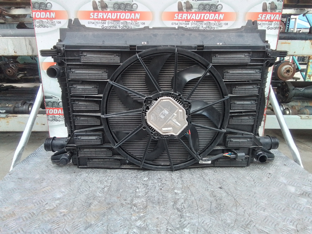 Ansamblu radiatoare Audi Q7 (2015->) [4M] 3.0 Motorina 2017, RADIATOR CLIMA / RADIATOR APA / INTERCOOLER / ELECTROVENTILATOR / 4M0816411B / 4M0145805G / 8W0121251AB / 8W0959455F / 8W0121003B / 4M0121285J