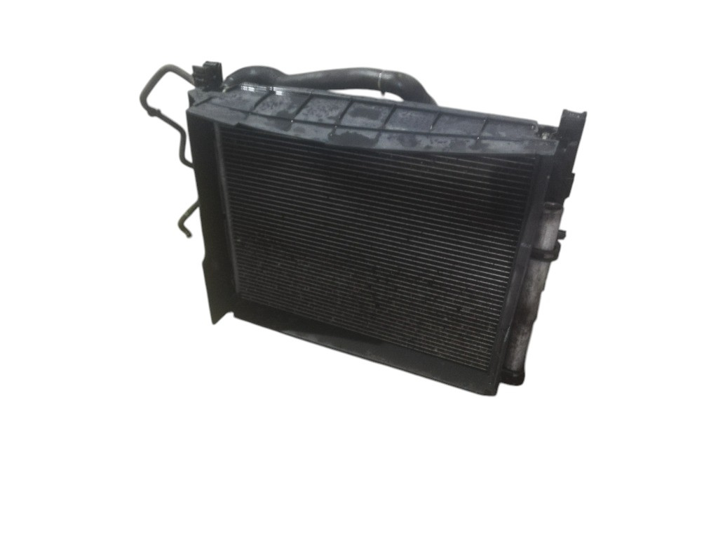 Ansamblu radiatoare cu electroventilator Dacia Logan 1.0 SCe 73 cai motor B4D400 B4D4 B4D-B4 an 2018