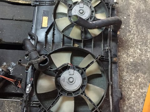 Ansamblu radiator apa si AC Mitsubishi Grandis 2007 2.0 DID