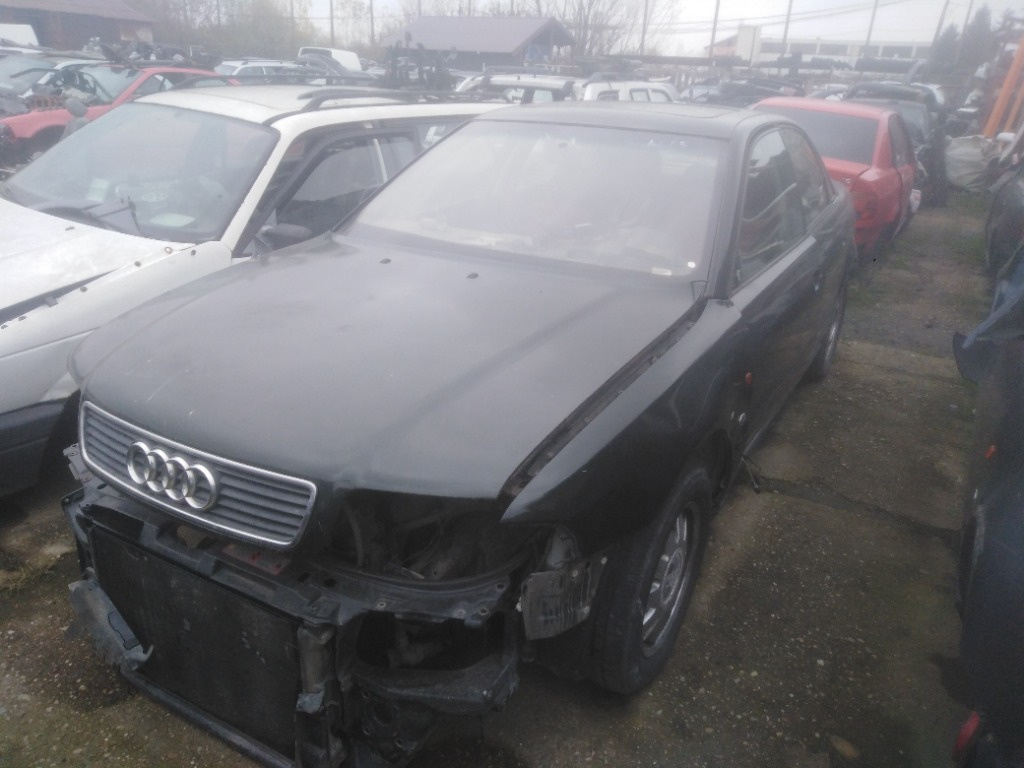 Ansamblu stergator cu motoras Audi A4 B5 1995 Sedan 1.6 benzina ADP