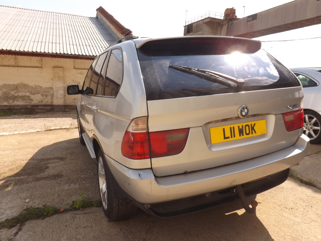 Ansamblu stergatoare cu motoras BMW X5 E