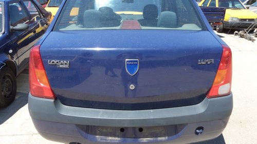 Ansamblu stergatoare cu motoras Dacia Lo