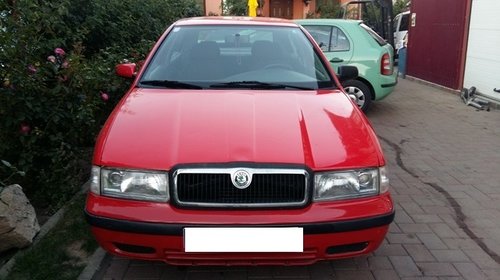 Ansamblu stergatoare cu motoras Skoda Oc