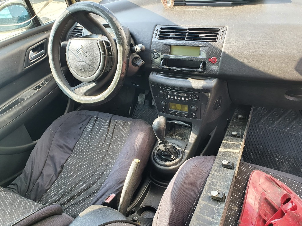 Ansamblu stergator cu motoras Citroen C4