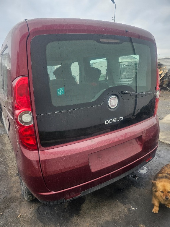 Ansamblu stergator cu motoras Fiat Doblo