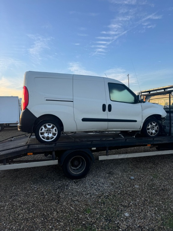 Ansamblu stergator cu motoras Fiat Doblo 2016 DUBA 1248