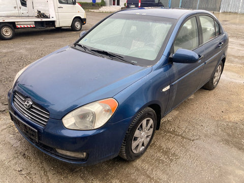 Ansamblu stergator cu motoras Hyundai Accent 2007 HATCHBACK 1.6i