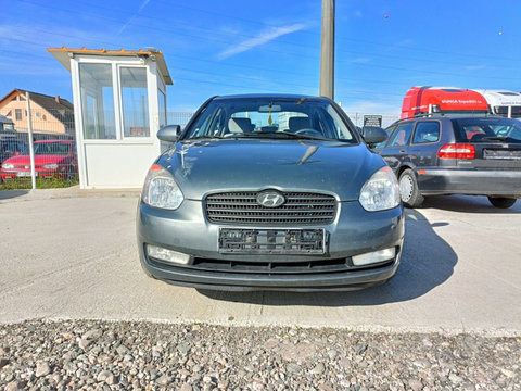 Ansamblu stergator cu motoras Hyundai Accent 2007 Hatchback 1.5D