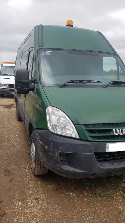 Ansamblu stergator cu motoras Iveco Daily II 2009 