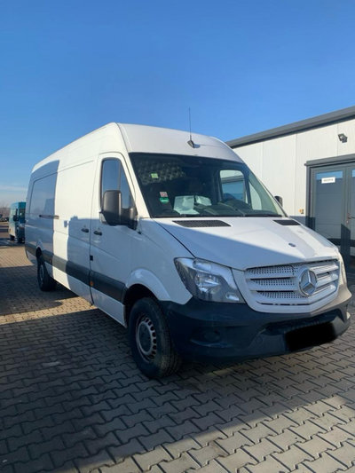 Ansamblu stergator cu motoras Mercedes Sprinter 90