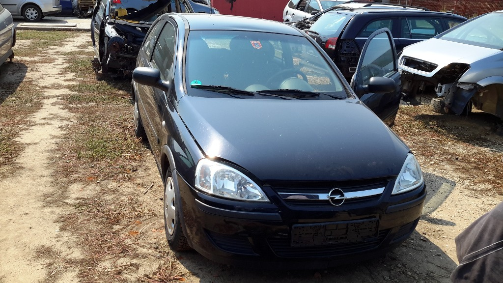 Ansamblu stergator cu motoras Opel Corsa C 2006 ha