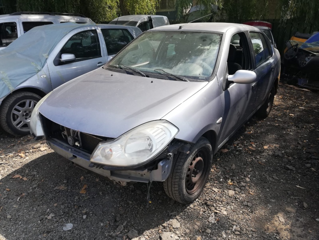 Ansamblu stergator cu motoras Renault Thalia 2008 