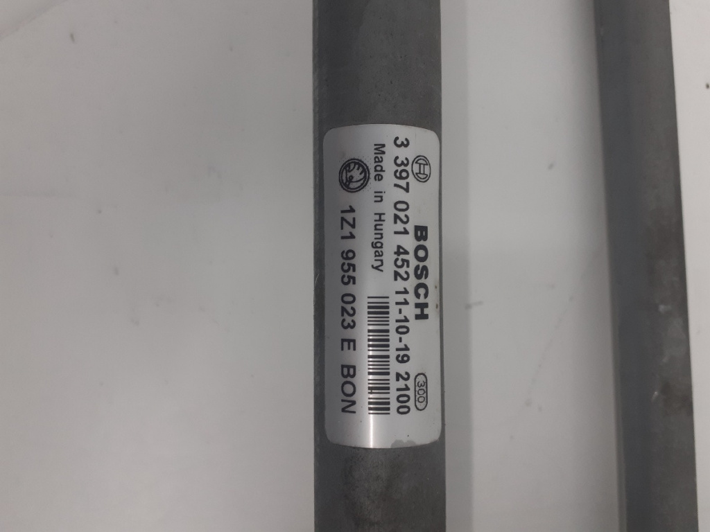 Ansamblu stergator cu motoras SKODA OCTA