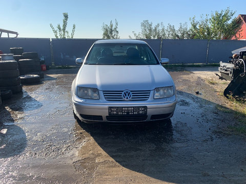 Ansamblu stergator cu motoras Volkswagen Bora 2003 limuzina 1598