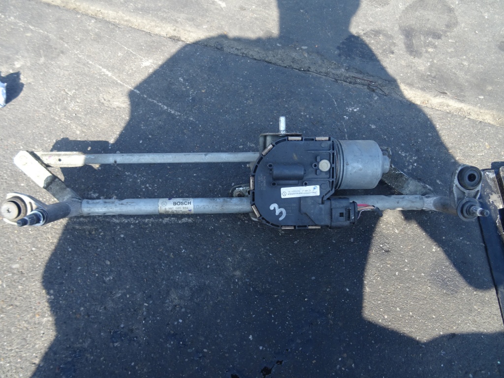 Ansamblu stergator cu motoras Volkswagen Jetta 1.9