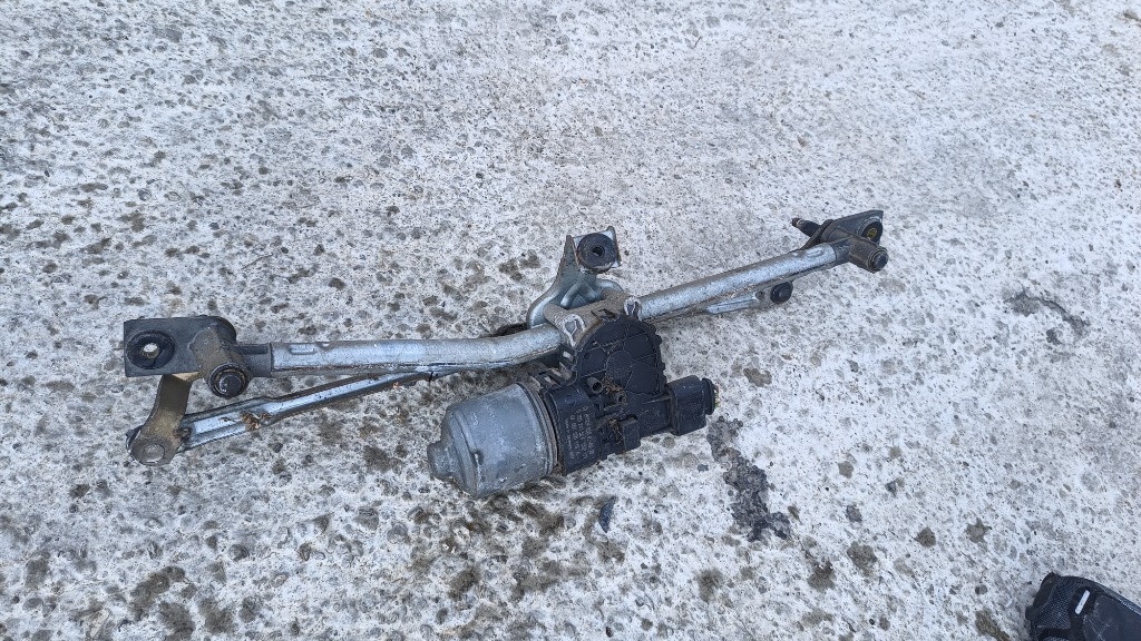 Ansamblu stergator cu motoras VW POLO 6Q1955119A