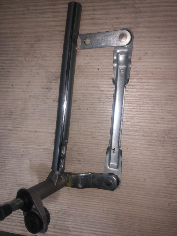 Ansamblu stergator fata VW Golf 6 plus (stanga sau