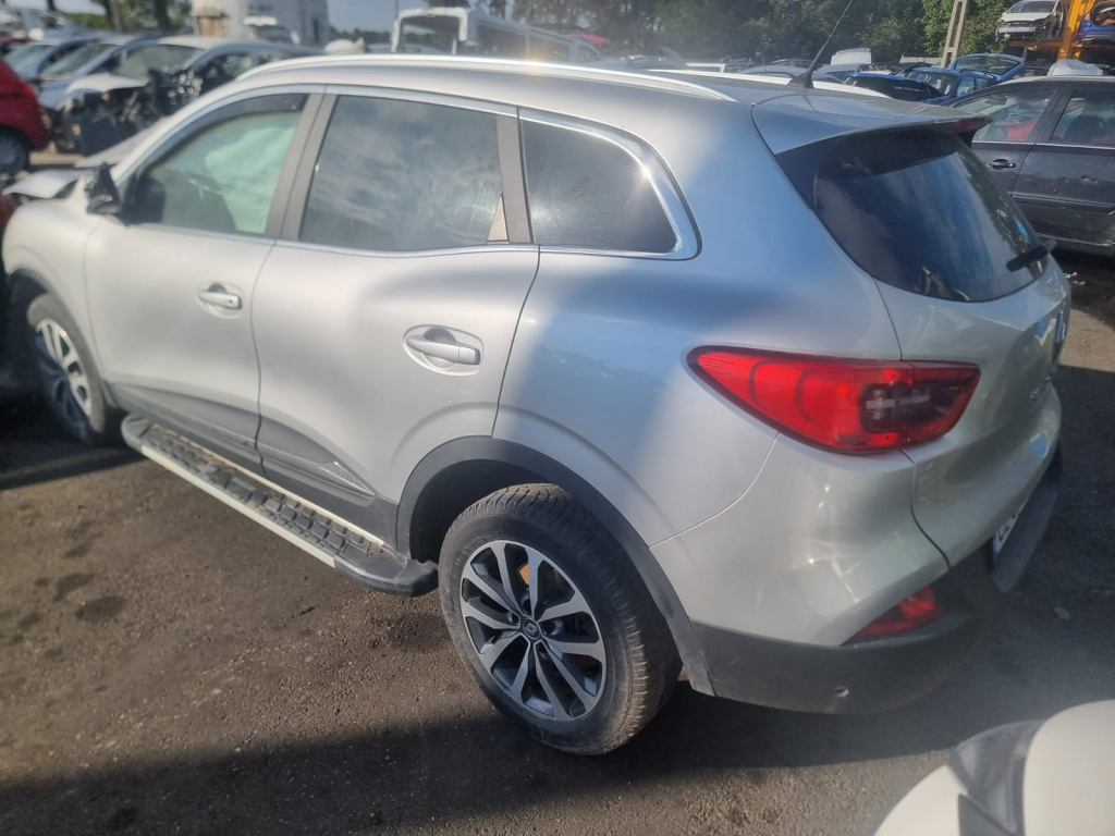 Ansamblu stergator parbriz cu motoraș R