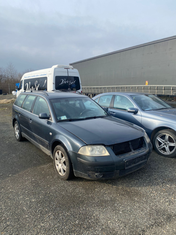 Ansamblu stergator parbriz volan pe stanga cu motoras Volkswagen VW Passat B5.5 [facelift] [2000 - 2005] wagon 1.9 TDI AT (130 hp) AVF EYF