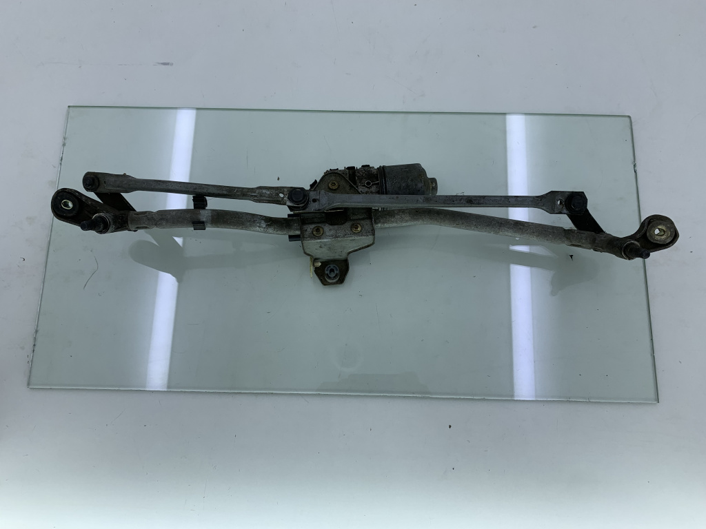 Ansamblu stergator stanga Audi A4 B7 BGB / BWE 2004-2008 D7-8-3 8E1955119 DezP: 28036