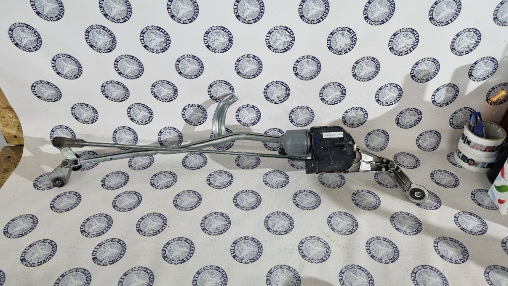 Ansamblu stergator UK Mercedes C class W205 cod A2058200940
