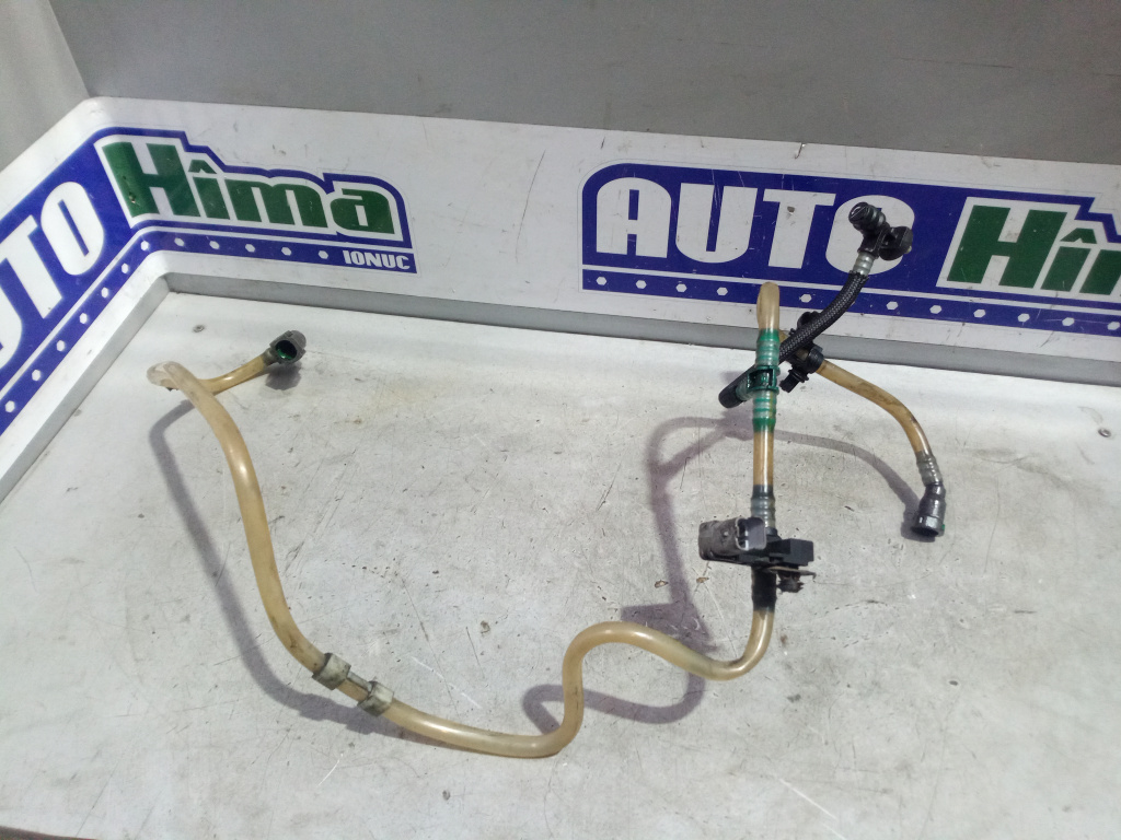 Ansamblul conducta motorina cu senzor fara cod 2.3DCI(An 2012) Renault Master 3 2010-2020
