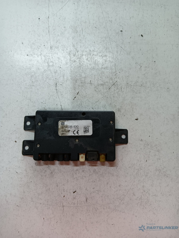 Antenă GPS VOLKSWAGEN GOLF V 1K1 2003 - 2009 TDI 