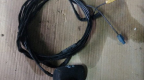 Antena Audi A3 8P Cod piesa: 8P4 035 503