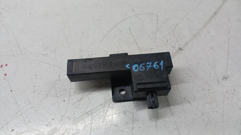 Antena keyless Audi A7 ( 10.2010- 8k0907247