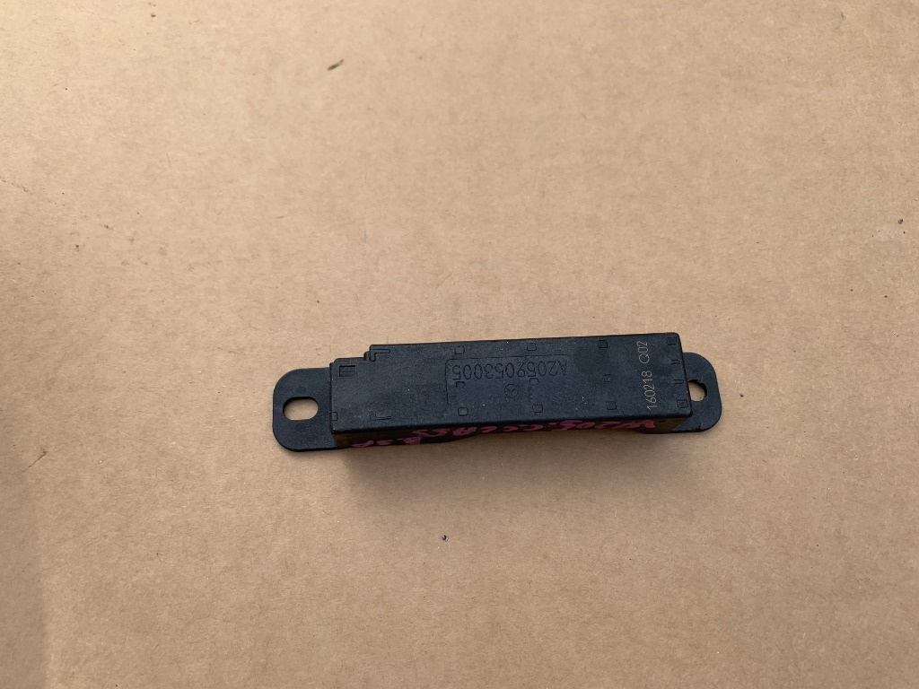 Antena keyless go Mercedes C Class W205 A2059053005