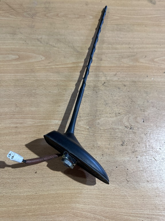 Antena originala Toyota Rav 4 (2012-2018)