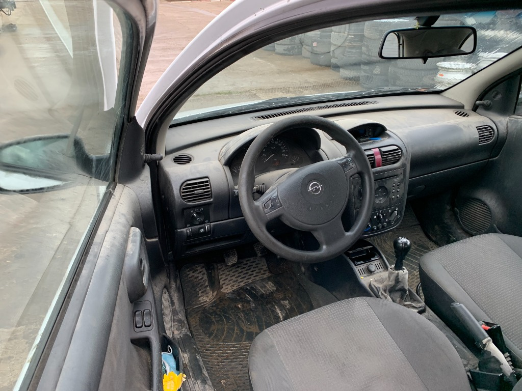 Antena radio Opel Corsa C 2003 hatchback