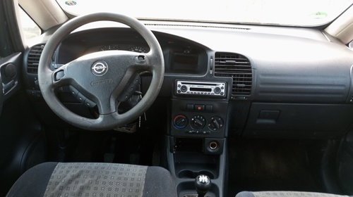 Antena radio Opel Zafira 2004 Hatchback 