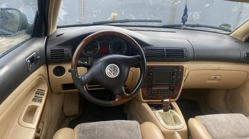 Antena radio Volkswagen Passat B5 2004 b