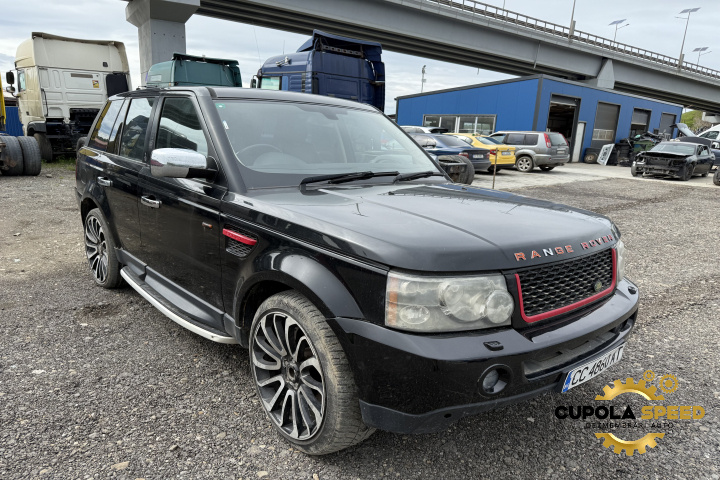 Aparatoare / Carenaj noroi fata dreapta Land Rover
