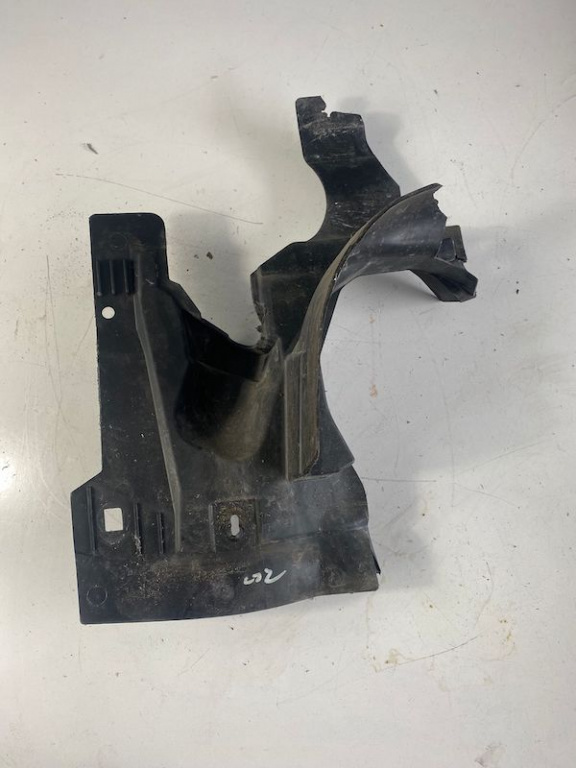 Aparatoare noroi dreapta fata VOLVO S90 V90 V90CC XC90 XC60 32369177