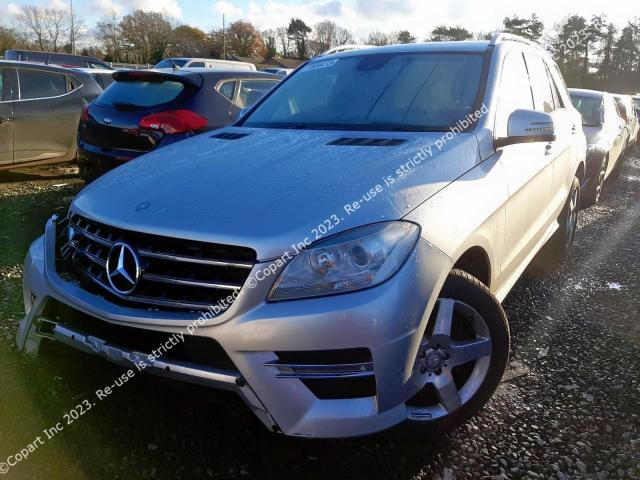 Aparatoare noroi fata dreapta Mercedes-Benz M-Class W166 [2011 - 2015] Crossover 5-usi ML 250 BlueTec 7G-Tronic Plus 4Matic (204 hp) ML W166 AMG