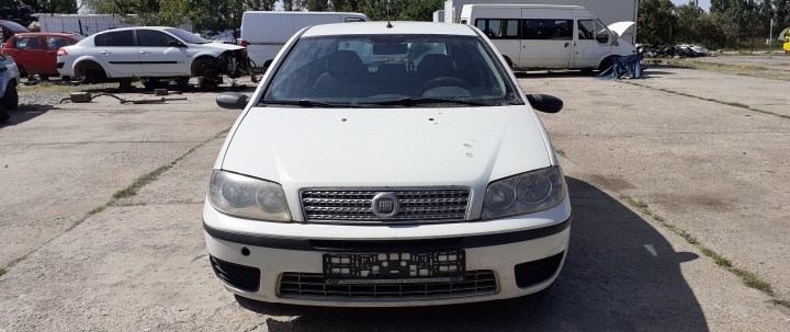 Aparatoare noroi fata stanga Fiat Punto generatia 2 [facelift] [2003 - 2009] Hatchback 5-usi 1.2 MT (60 hp)