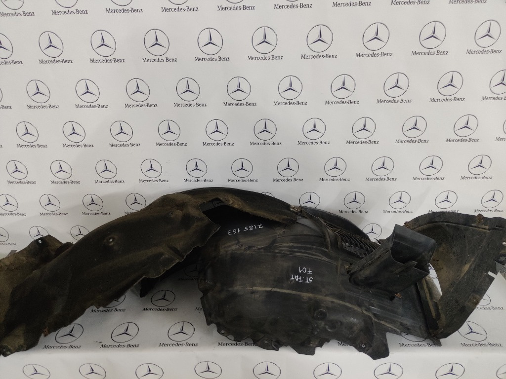Aparatoare noroi stanga fata completa bmw 730d f01 cod 7185163