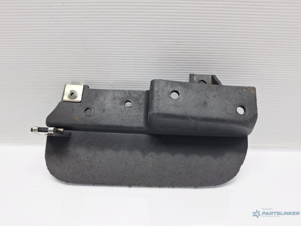 Aparatoare noroi stanga spate AUDI A6 III Allroad (4FH, C6) [ 2006 - 2011 ] TDI quattro (CANC) 140KW|190HP OEM 4F0853833A