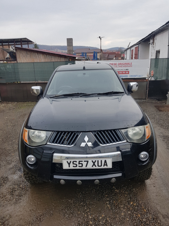 Aparatori noroi fata Mitsubishi L200 DRE