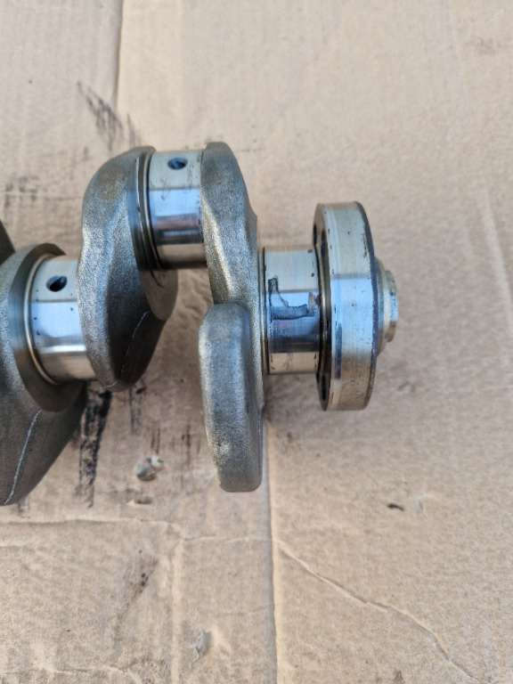 Arbore motor Volkswagen Transporter T5 2