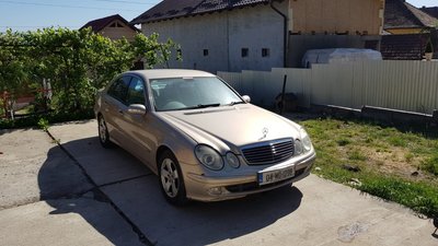 Arc spate mercedes w211 e200 kompressor avantgarde